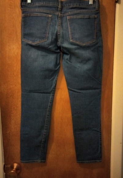 J. Crew Junior's Toothpick 27 Ankle Med. Wash Jeans - Picture 2 of 7